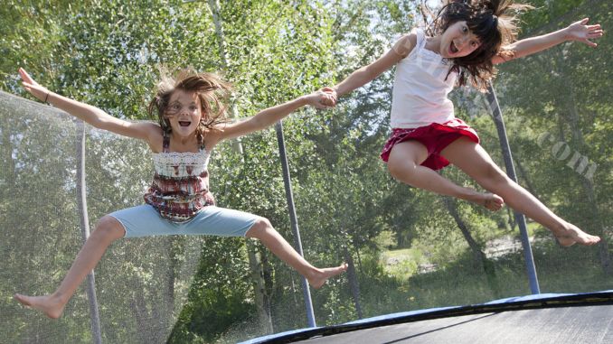 What are The Different Types of 16Ft Trampolines?