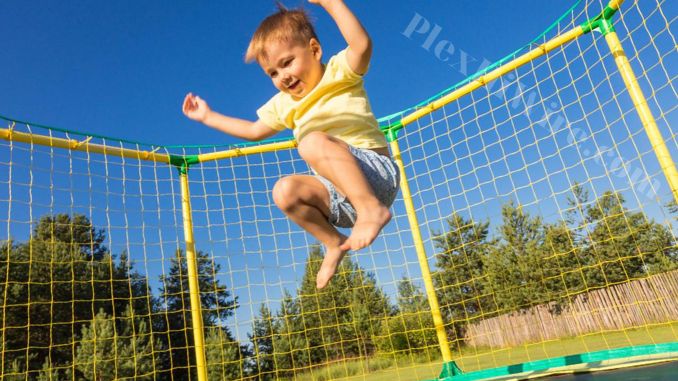 What is The Best Trampoline for a Small Yard?