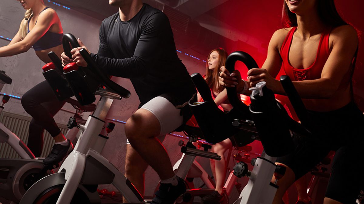 What Equipment Do You Need to Set Up a Spin Class at Home or in the Gym?
